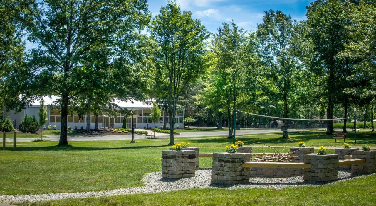 The At Glade Springs Daniels