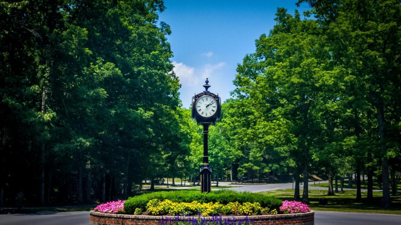 The At Glade Springs 3* Daniels